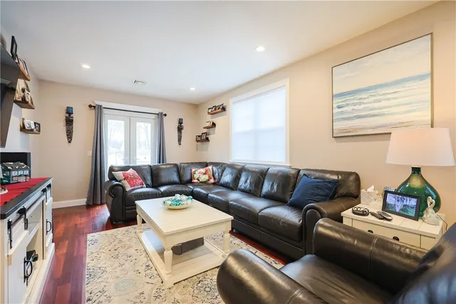 $629,000 | 25 Chestnut Street, Cumberland, RI 02864