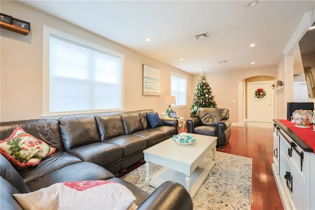 $629,000 | 25 Chestnut Street, Cumberland, RI 02864