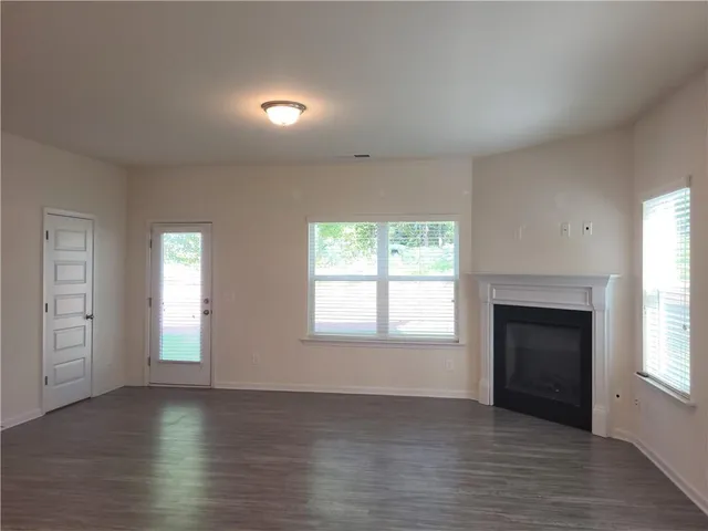 $2,045 | 210 Centennial Circle, Canton, GA 30114