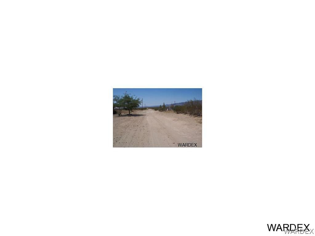 789 South Hoover Road Golden Valley, AZ 86413 - Photo 7 of 8
