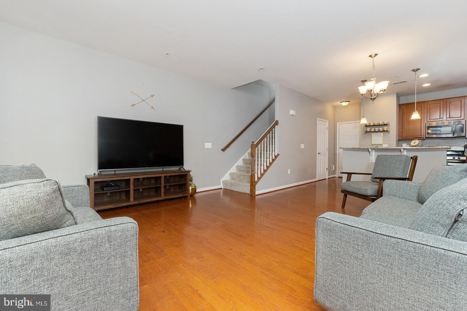 9441 Stonewall Road Manassas, VA 20110 - Photo 7 of 22
