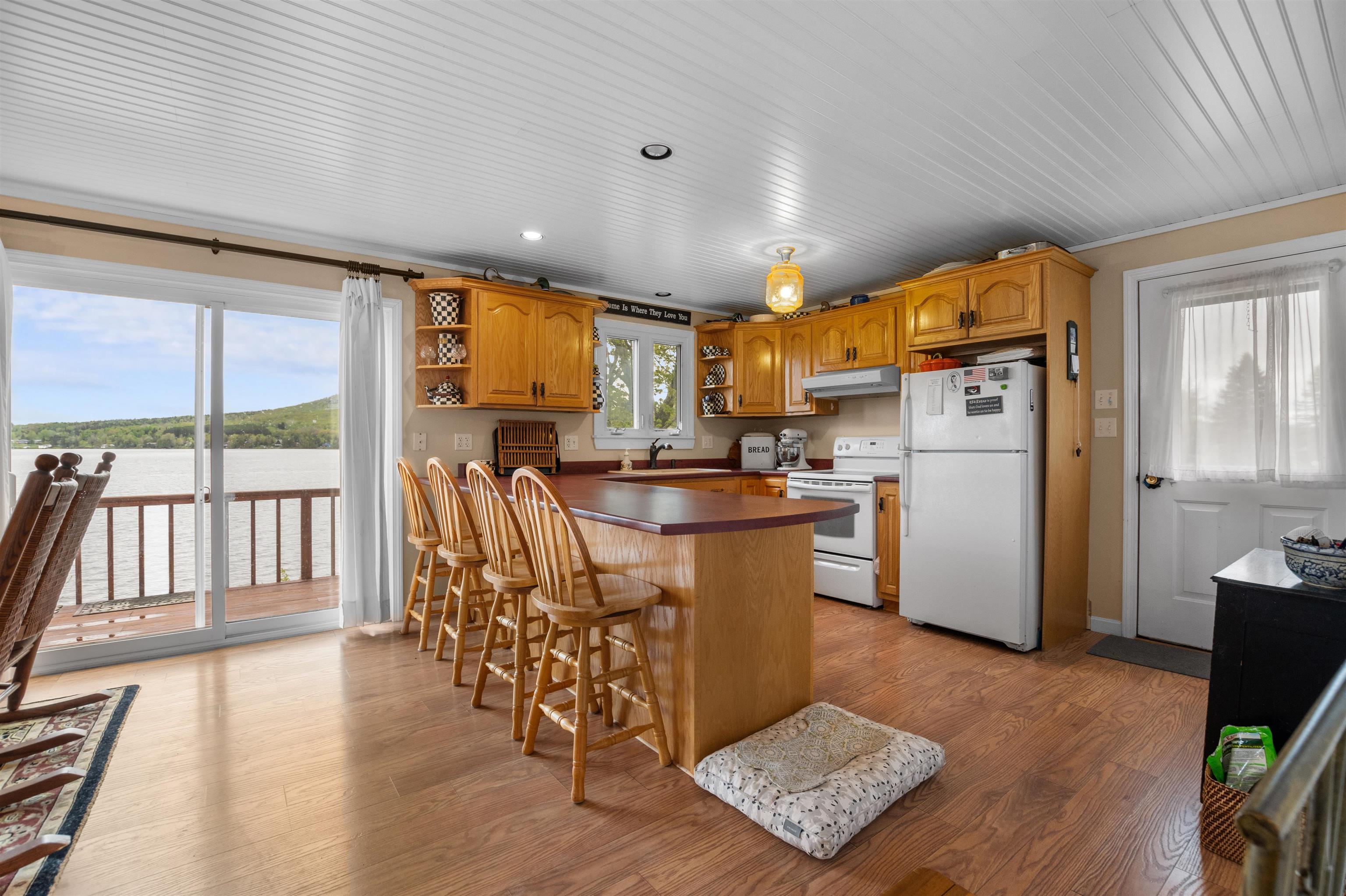 4506 Highway 114 Canaan, VT 05903 - Photo 17 of 40