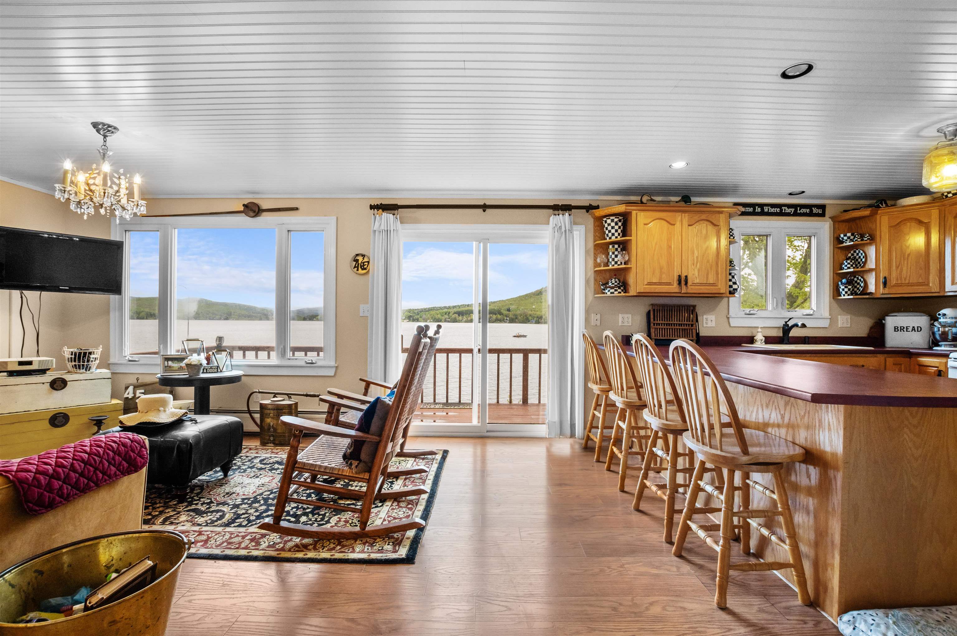 4506 Highway 114 Canaan, VT 05903 - Photo 19 of 40