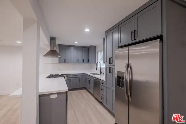 $4,312 | 2107 Pullman Lane, Unit E, Redondo Beach, CA 90278