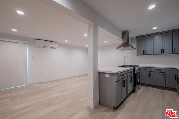 $4,312 | 2107 Pullman Lane, Unit E, Redondo Beach, CA 90278