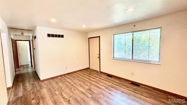 $1,300 | 1252 Redman Boulevard, St. Louis, MO 63138