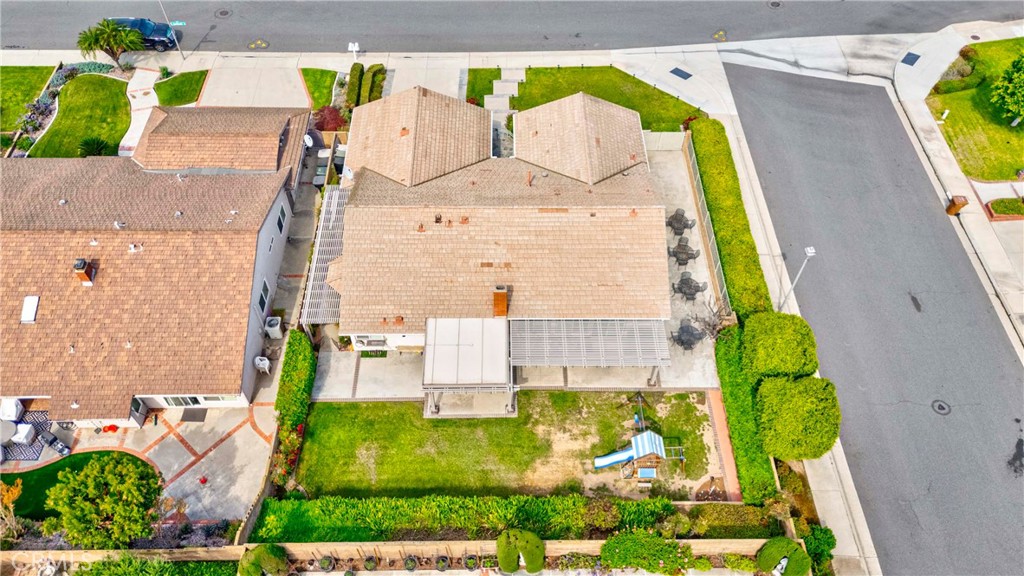 198 Sunflower Street Brea, CA 92821 - Photo 3 of 66