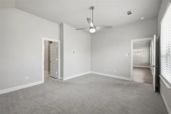 $2,500 | 1620 Mcdougall Creek, Van Alstyne, TX 75495