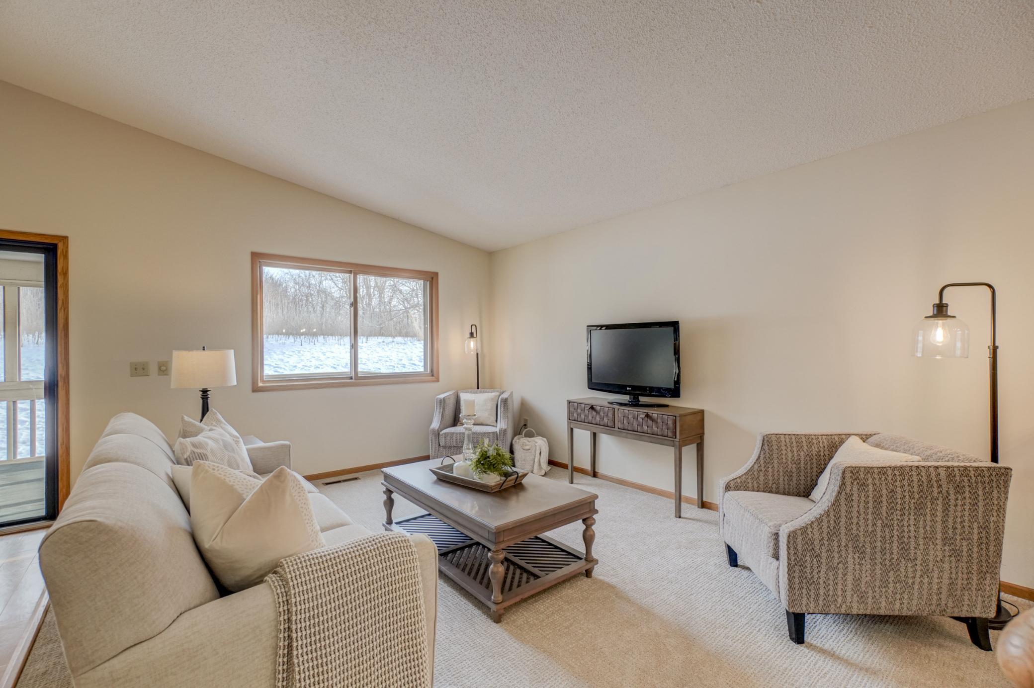 4316 Clemson Circle, Unit B Eagan, MN 55122 - Photo 4 of 20