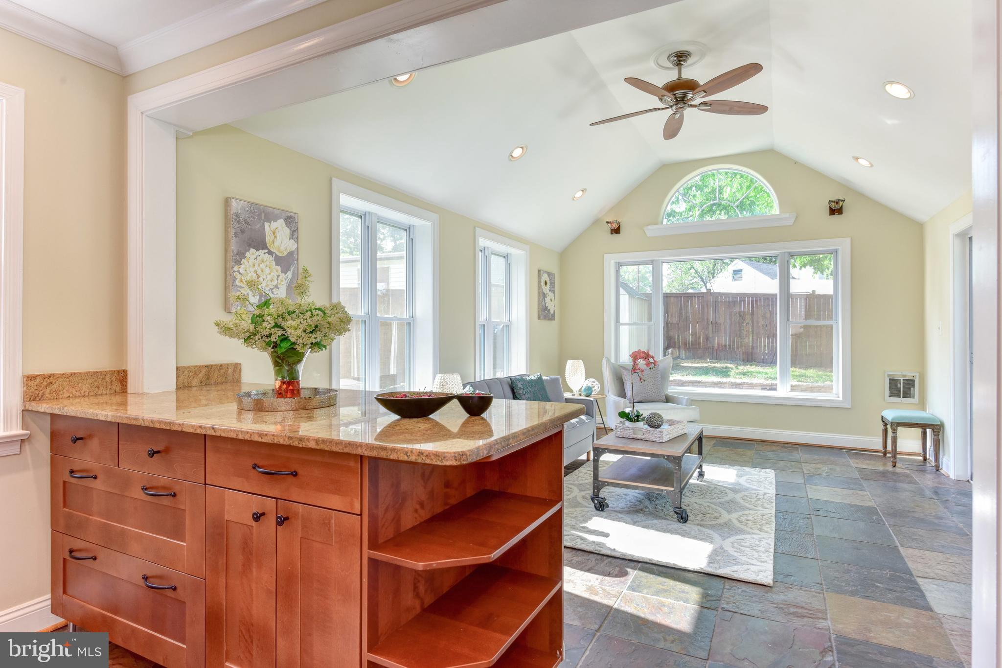 6710 Barrett Road Falls Church, VA 22042 - Photo 13 of 42 Gallery Image 13