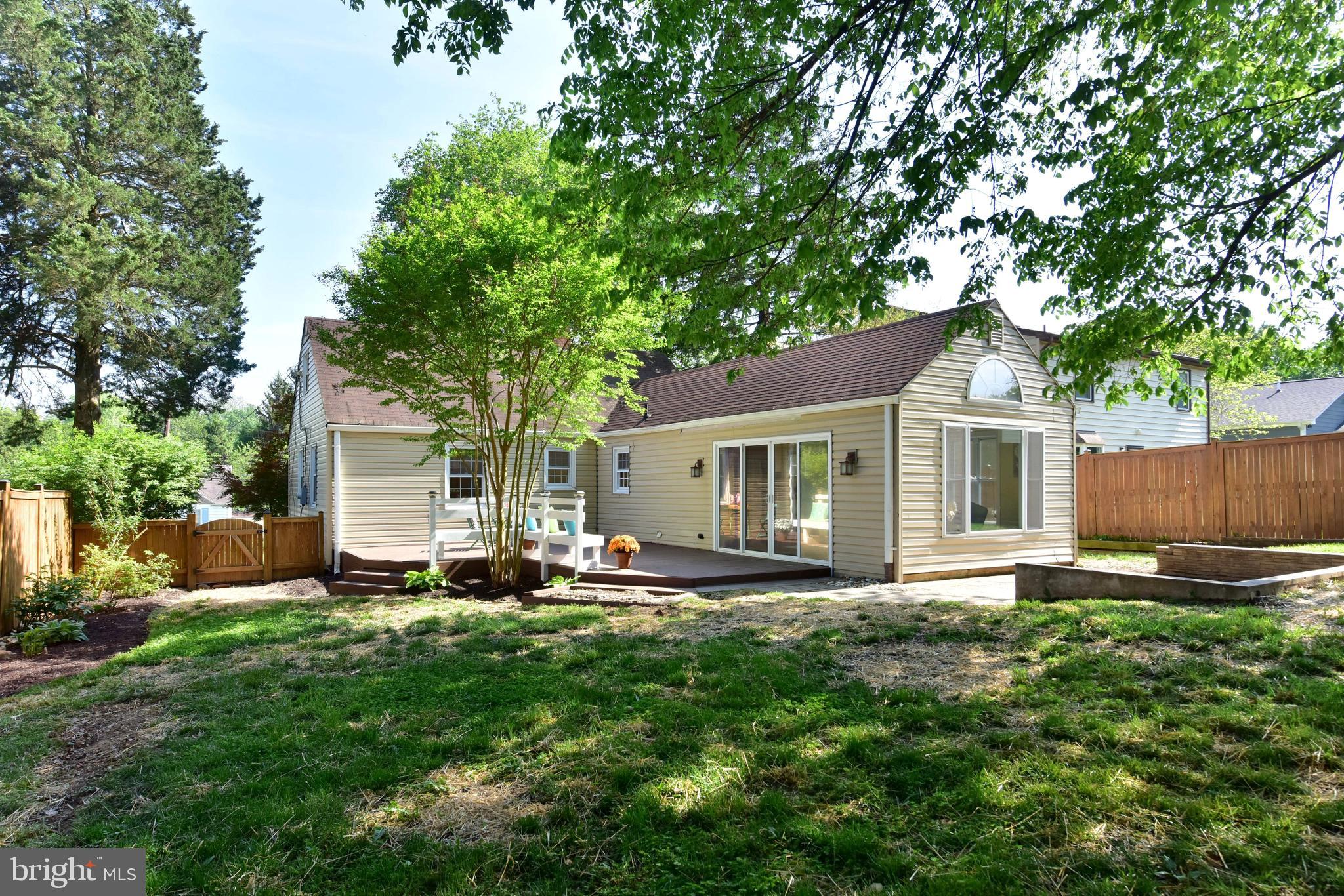 6710 Barrett Road Falls Church, VA 22042 - Photo 26 of 42 Gallery Image 26