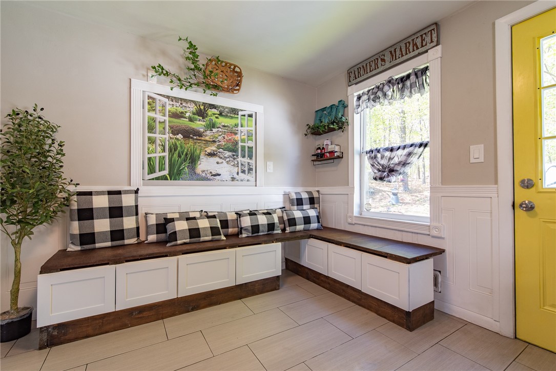82 Patton Road Woonsocket, RI 02895 - Photo 5 of 49