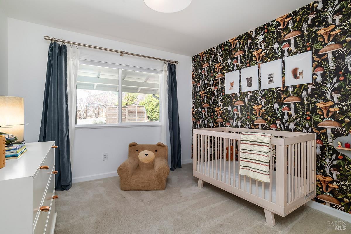 232 San Carlos Way Novato, CA 94945 - Photo 14 of 26