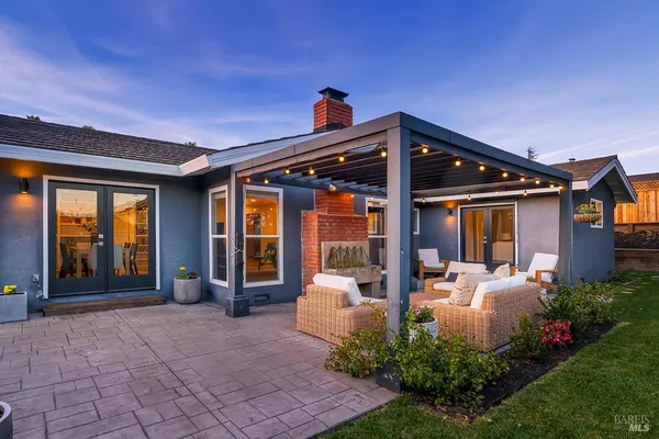 $1,249,000 | 232 San Carlos Way, Novato, CA 94945