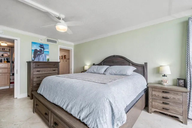 $518,500 | 5600 North Flagler Drive, Unit 1209, West Palm Beach, FL 33407