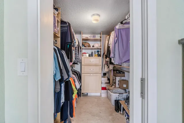 $518,500 | 5600 North Flagler Drive, Unit 1209, West Palm Beach, FL 33407