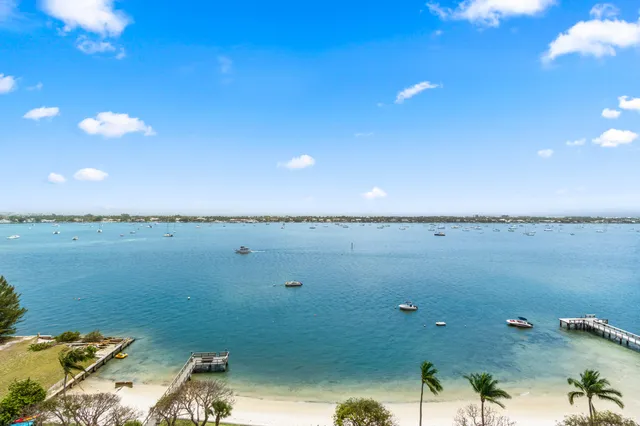 $518,500 | 5600 North Flagler Drive, Unit 1209, West Palm Beach, FL 33407