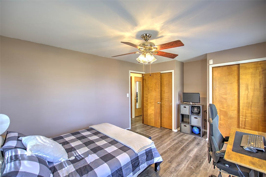317 North Country Club Road Decatur, IL 62521 - Photo 12 of 30