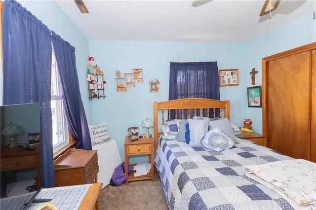 $90,000 | 729 West 3rd Street, Cherryvale, KS 67335