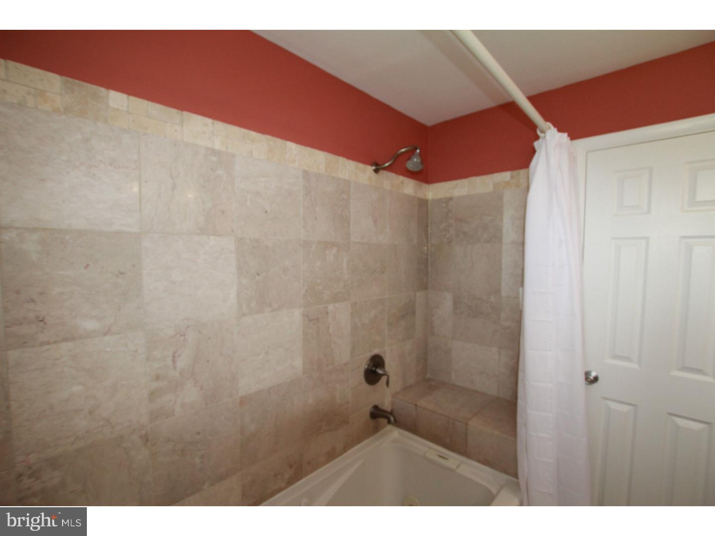 10141 Proctor Road Philadelphia, PA 19116 - Photo 11 of 21 Gallery Image 11