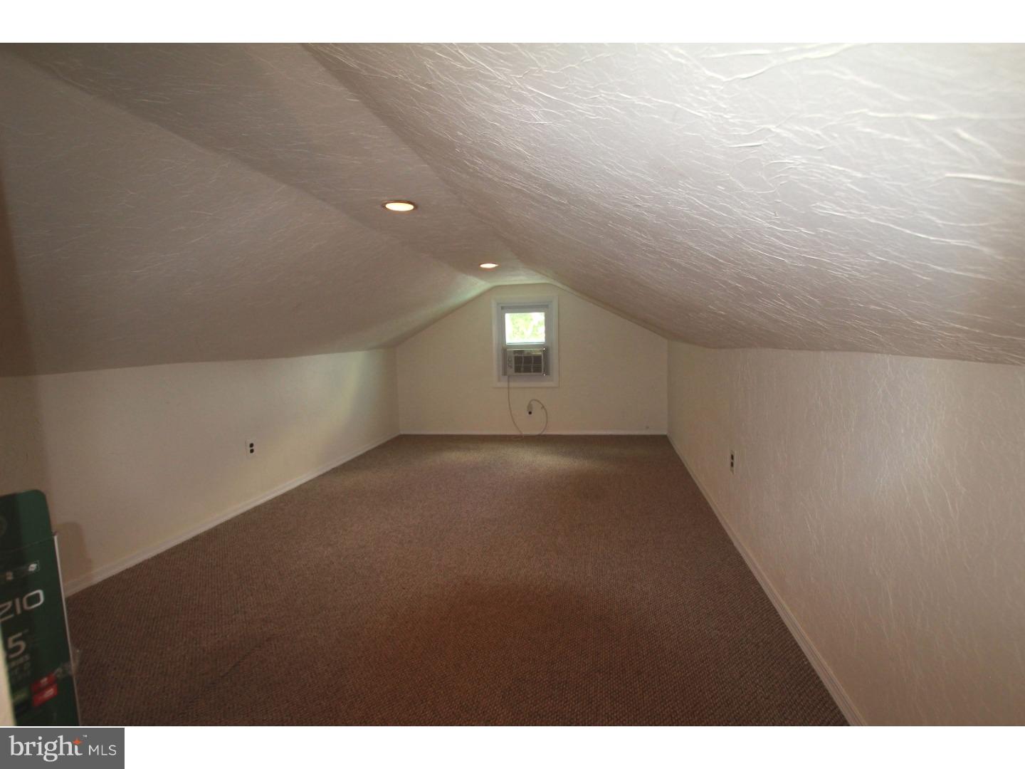 10141 Proctor Road Philadelphia, PA 19116 - Photo 13 of 21 Gallery Image 13