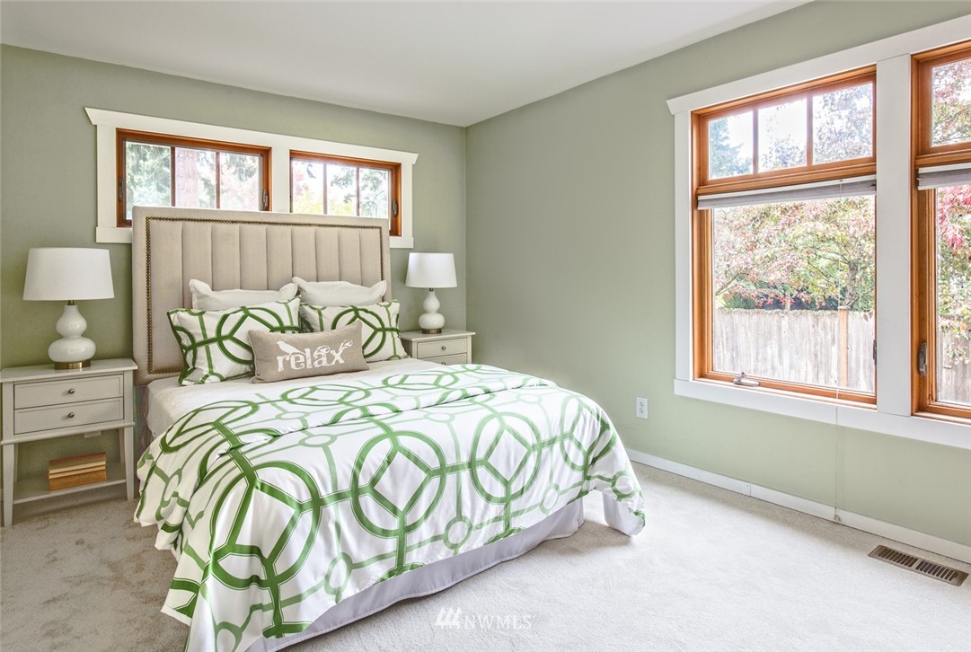 2230 Evergreen Point Road Medina, WA 98039 - Photo 13 of 23