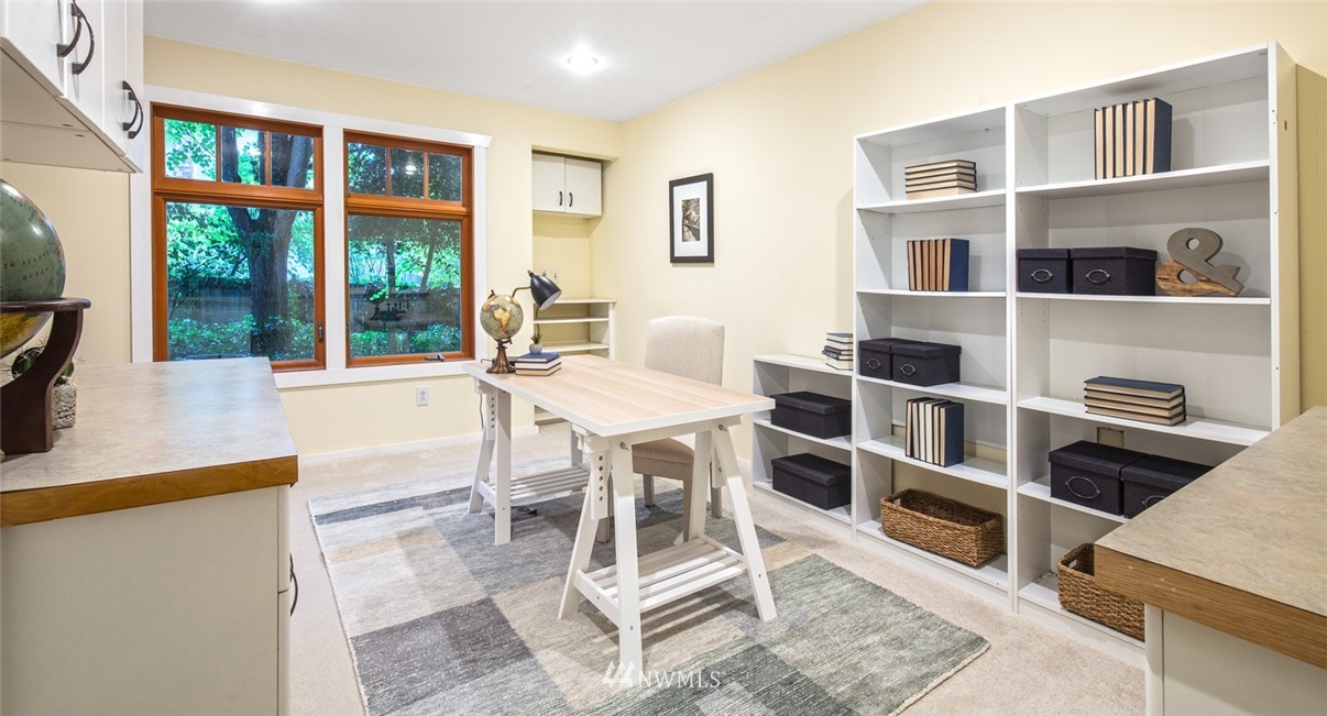 2230 Evergreen Point Road Medina, WA 98039 - Photo 14 of 23