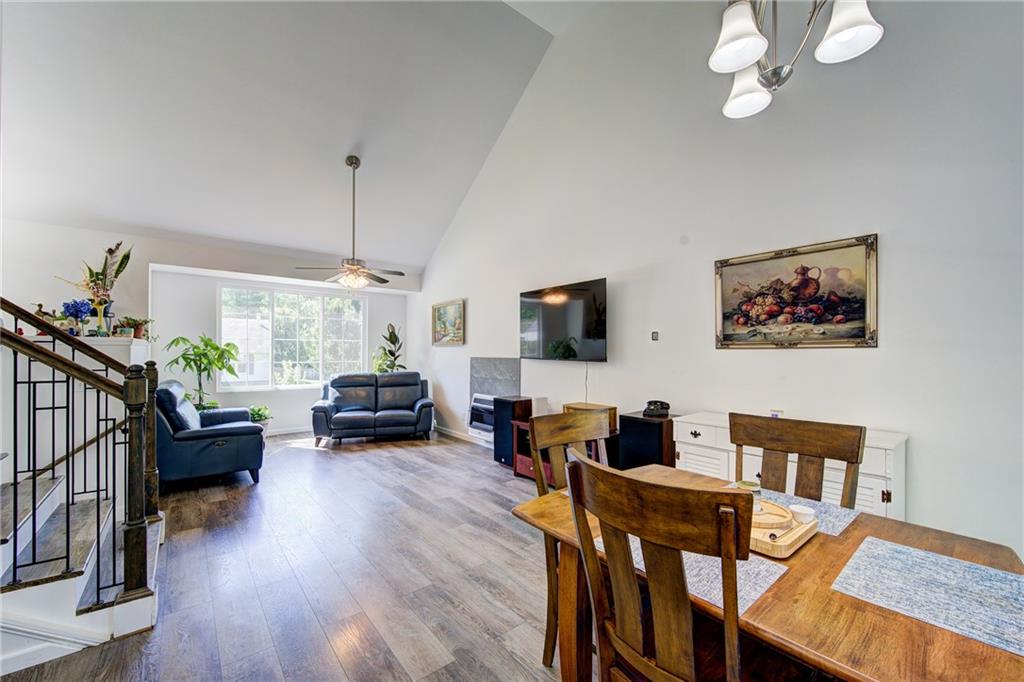 5716 Creek View Drive Parkville, MO 64152 - Photo 14 of 41