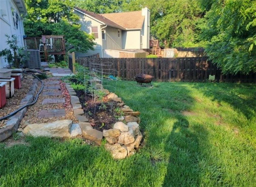 5716 Creek View Drive Parkville, MO 64152 - Photo 34 of 41