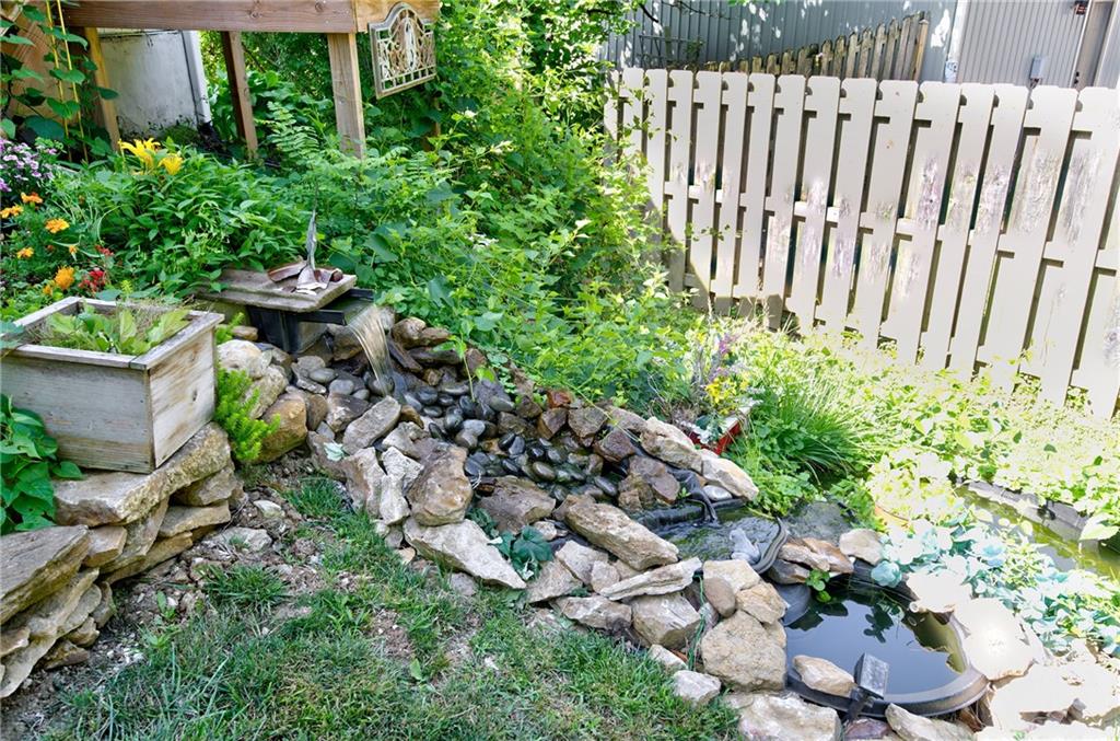 5716 Creek View Drive Parkville, MO 64152 - Photo 39 of 41