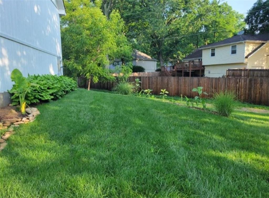 5716 Creek View Drive Parkville, MO 64152 - Photo 40 of 41