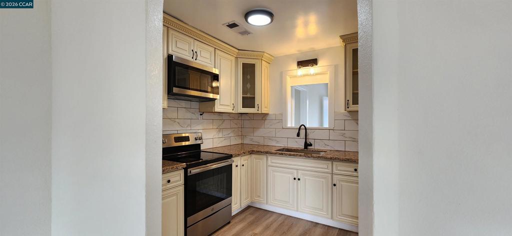 308-308 Vine Street Modesto, CA 95351 - Photo 9 of 42