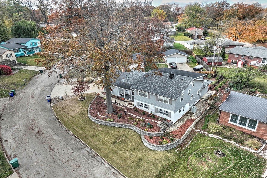 42 Eastmoreland Drive Decatur, IL 62521 - Photo 3 of 35