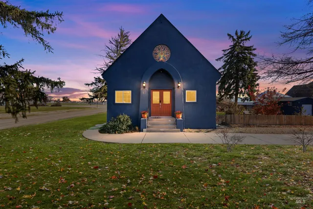 $680,000 | 712 North 4th Street, Parma, ID 83660