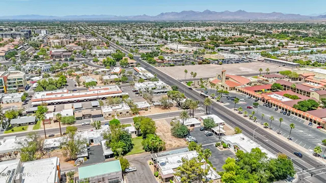 $1,295,000 | 7539 East 1st Street, Unit 3, Scottsdale, AZ 85251