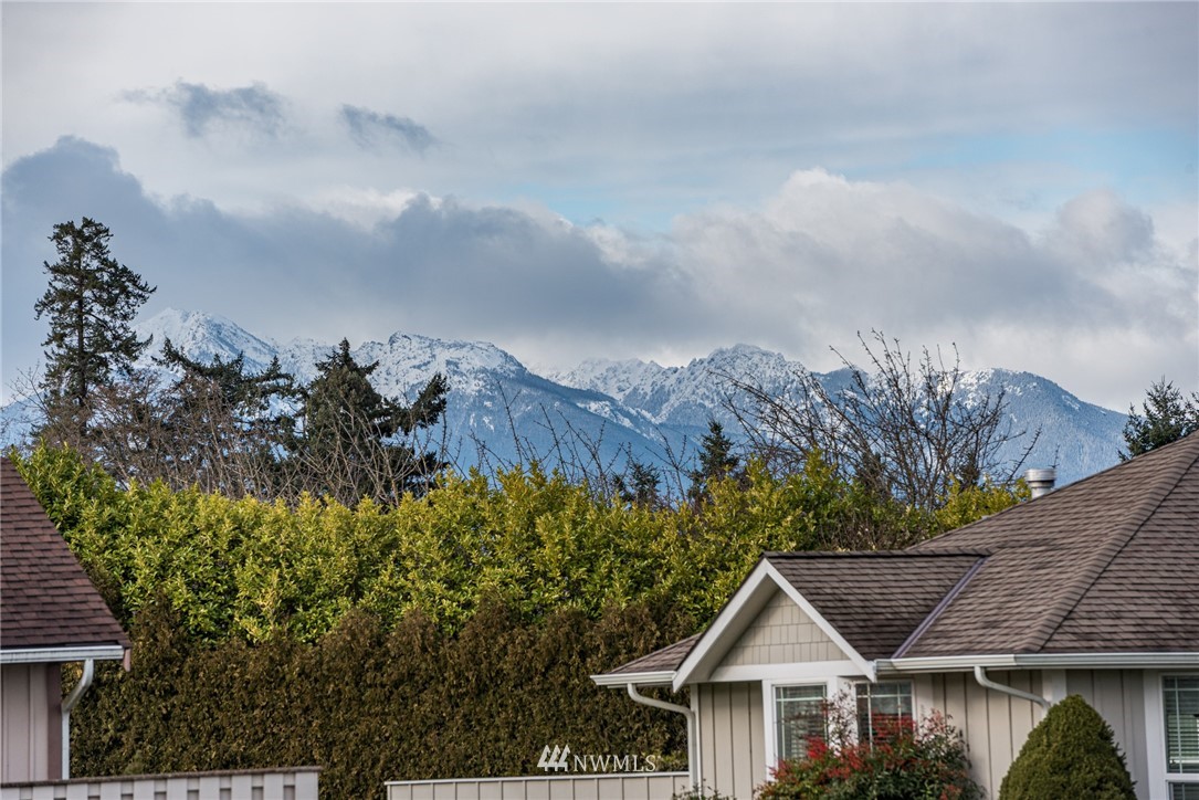 882 North Minstrel Road Sequim, WA 98382 - Photo 3 of 39 Gallery Image 3