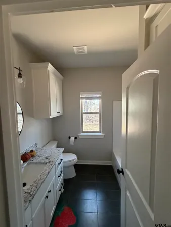 $2,595 | 11201 County Road 166, Tyler, TX 75703