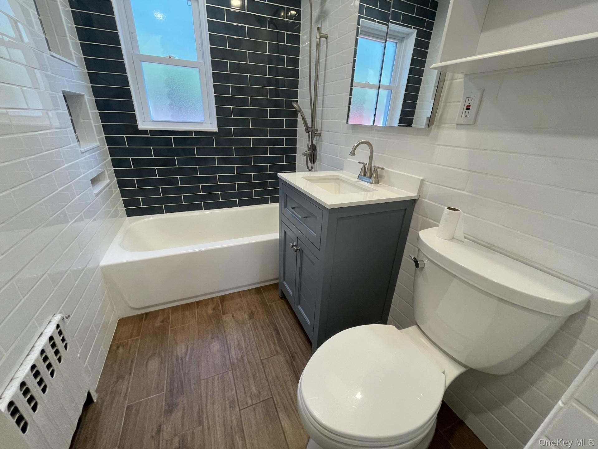 41 Ostend Road Island Park, NY 11558 - Photo 6 of 12