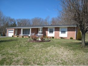 1803 Field Road Elizabethton, TN 37643 - Photo 1 of 6 Photo 1