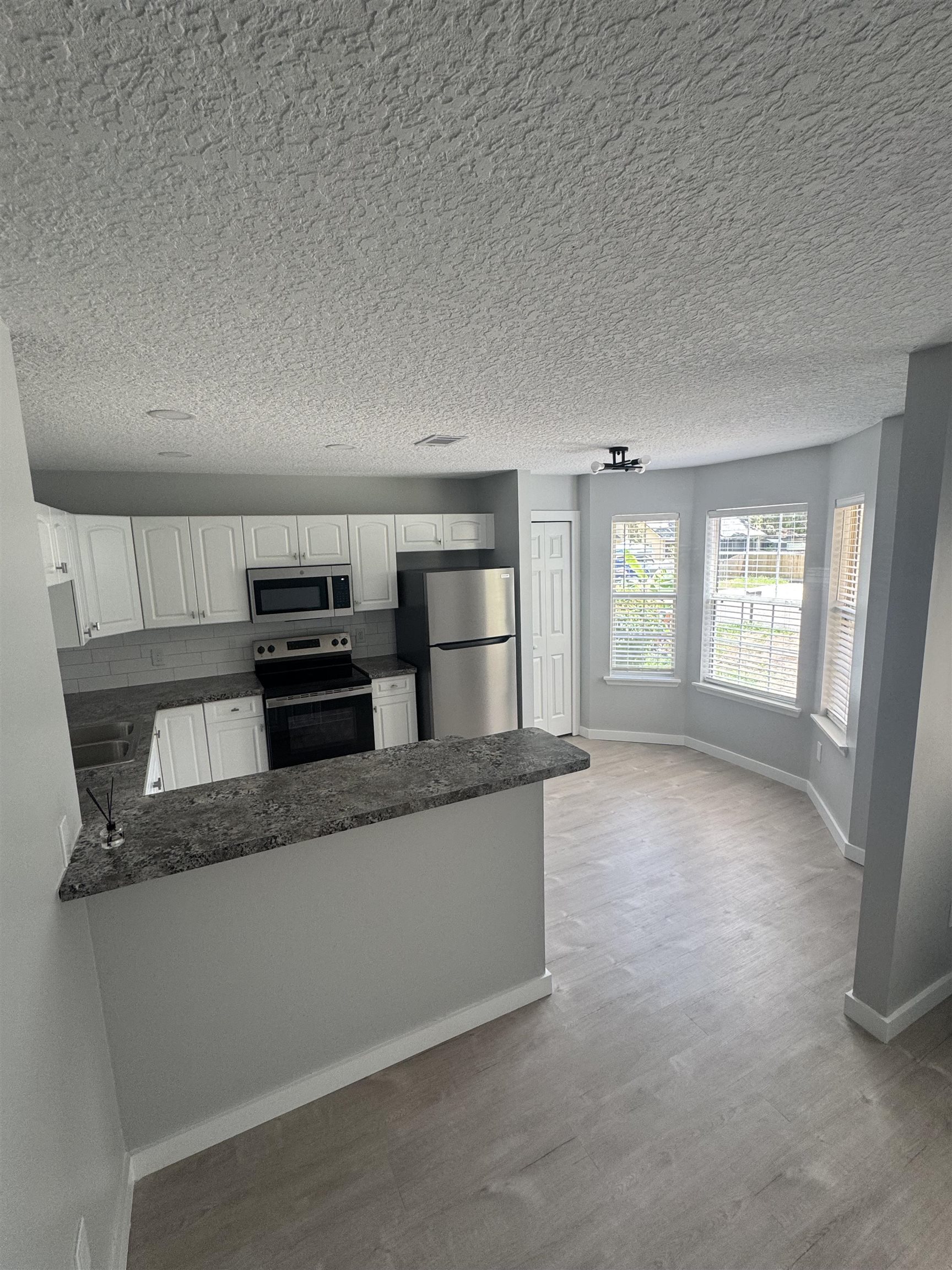 3372 9th Street Elkton, FL 32033 - Photo 4 of 17