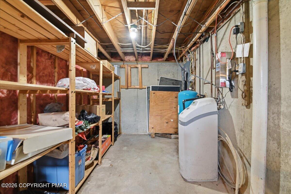 932 Bauman Road Nazareth, PA 18064 - Photo 53 of 75 068-059_DSC_6175