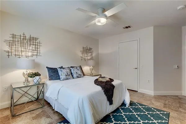 $1,950 | 7107 Alegre Pass, Austin, TX 78744