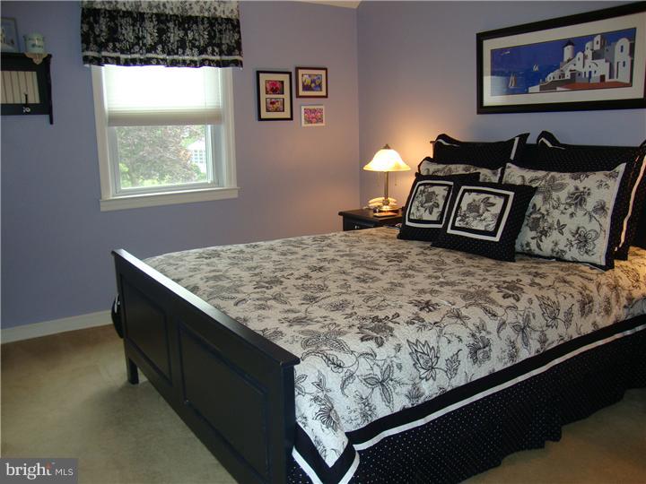 549 Scenic Road Springfield, PA 19064 - Photo 16 of 20 Bedroom - Main