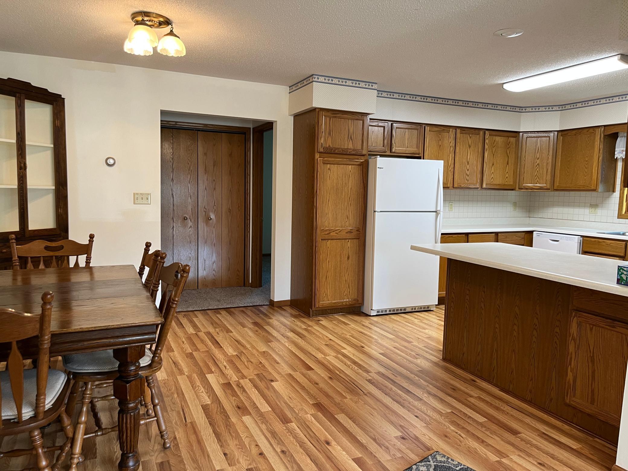 1225 6th Avenue Windom, MN 56101 - Photo 3 of 30