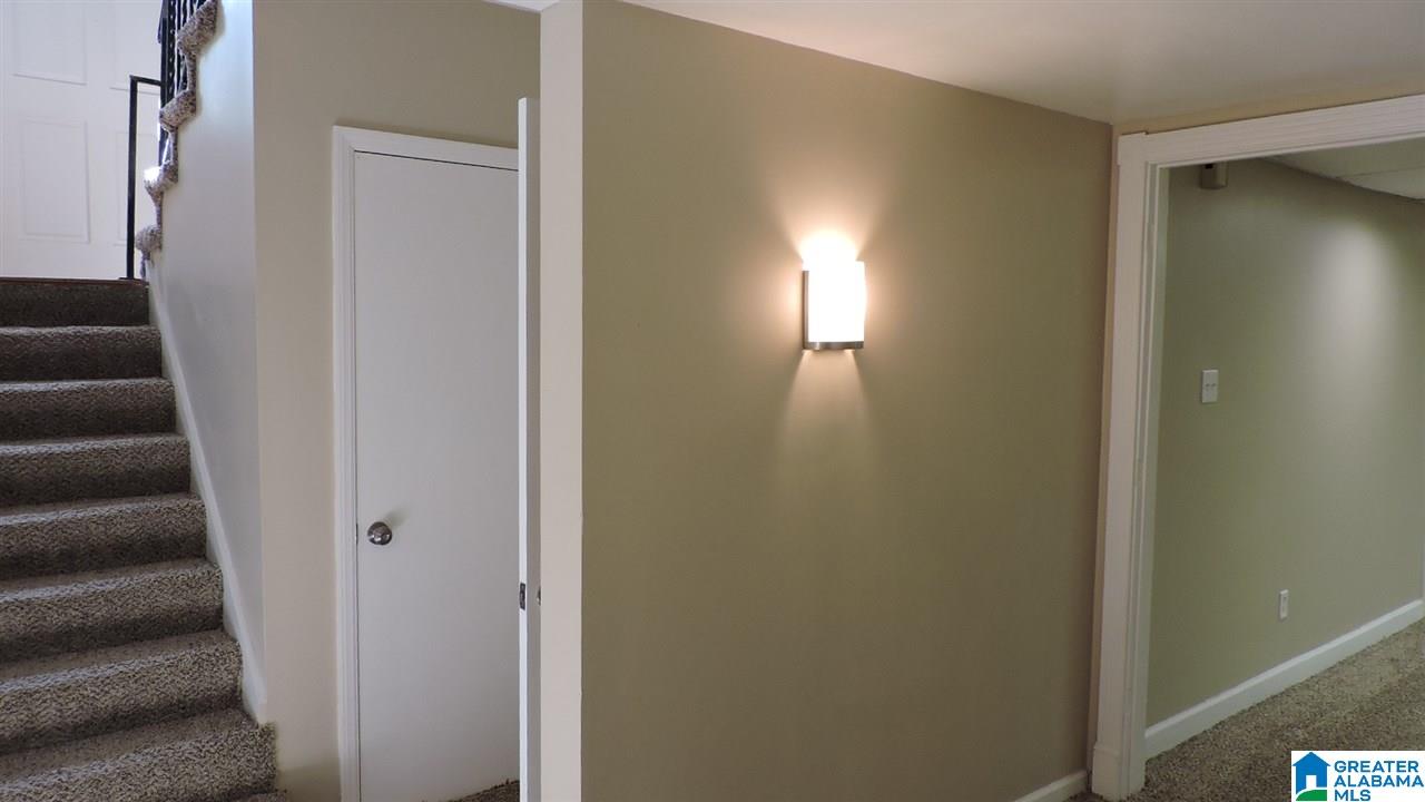 24 Hillview Lane Northwest Birmingham, AL 35215 - Photo 27 of 37