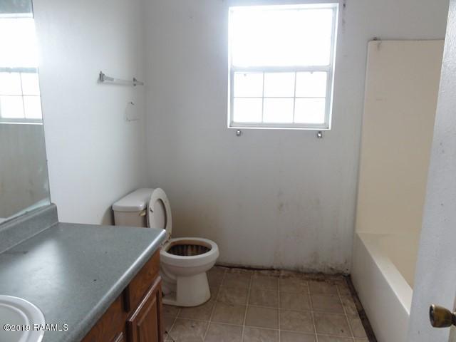 403 Clarence Road New Iberia, LA 70560 - Photo 13 of 15 Gallery Image 13