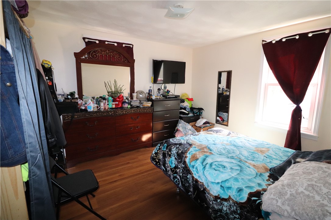 111 Knowles Street Pawtucket, RI 02860 - Photo 16 of 40 Gallery Image 16