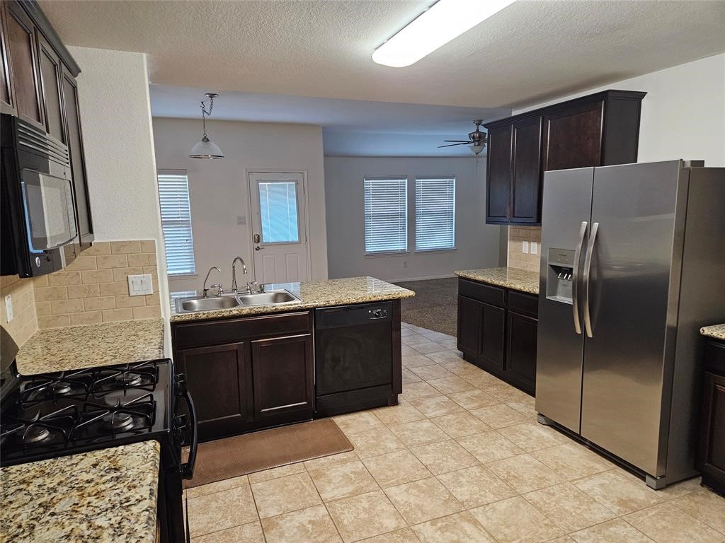 9231 Ranch Ridge Lane Richmond, TX 77407 - Photo 3 of 8