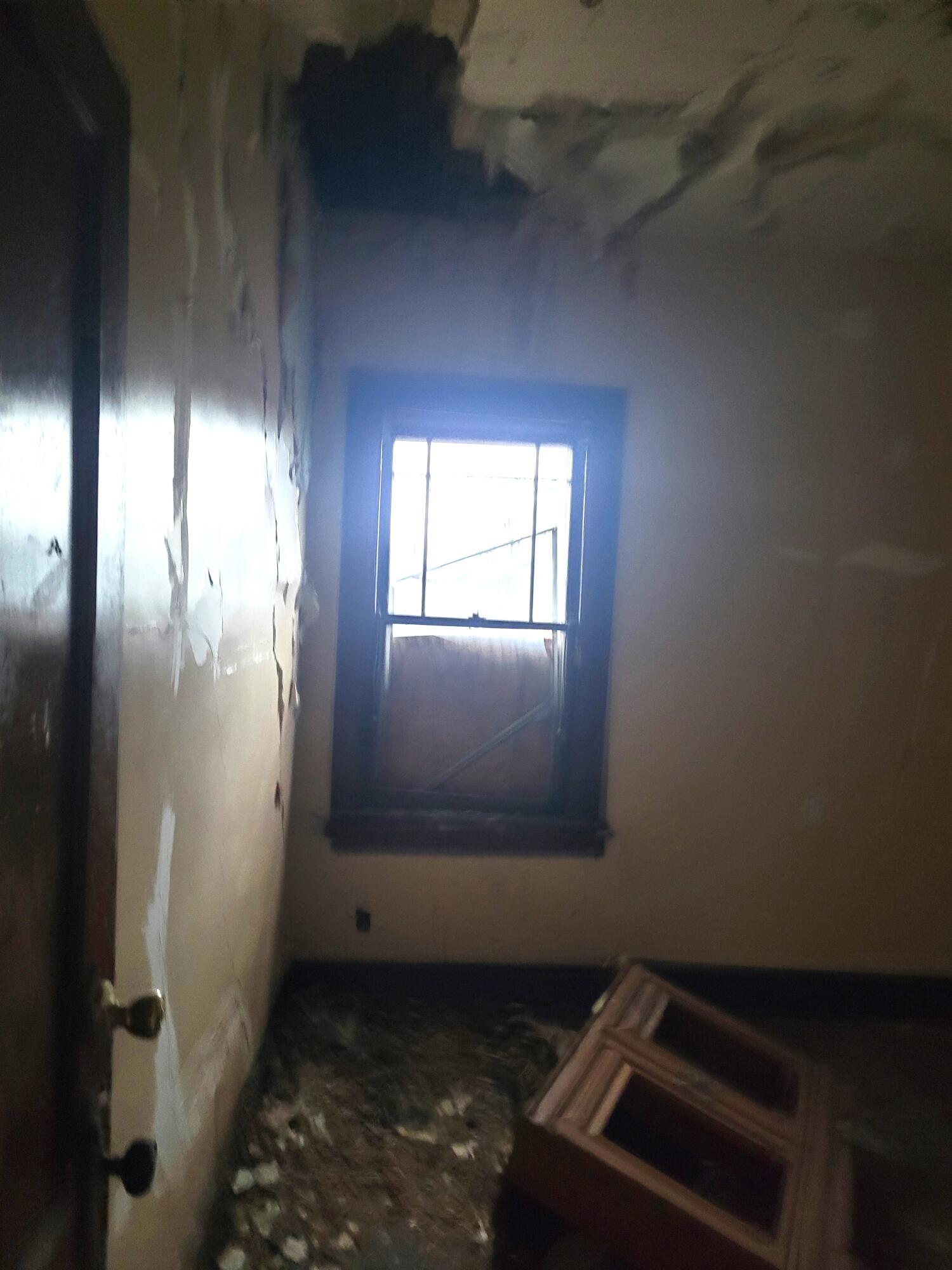 440 Johnson Street Gary, IN 46402 - Photo 8 of 9 1500x2000