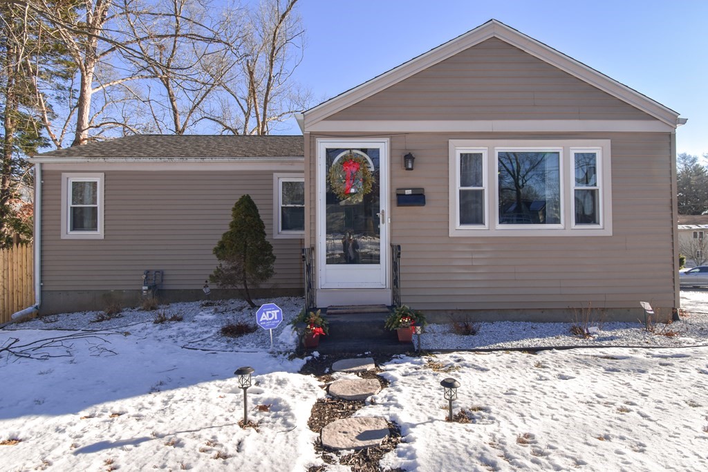 5 Irene Street Springfield, MA 01108 - Photo 1 of 42 Gallery Image 1
